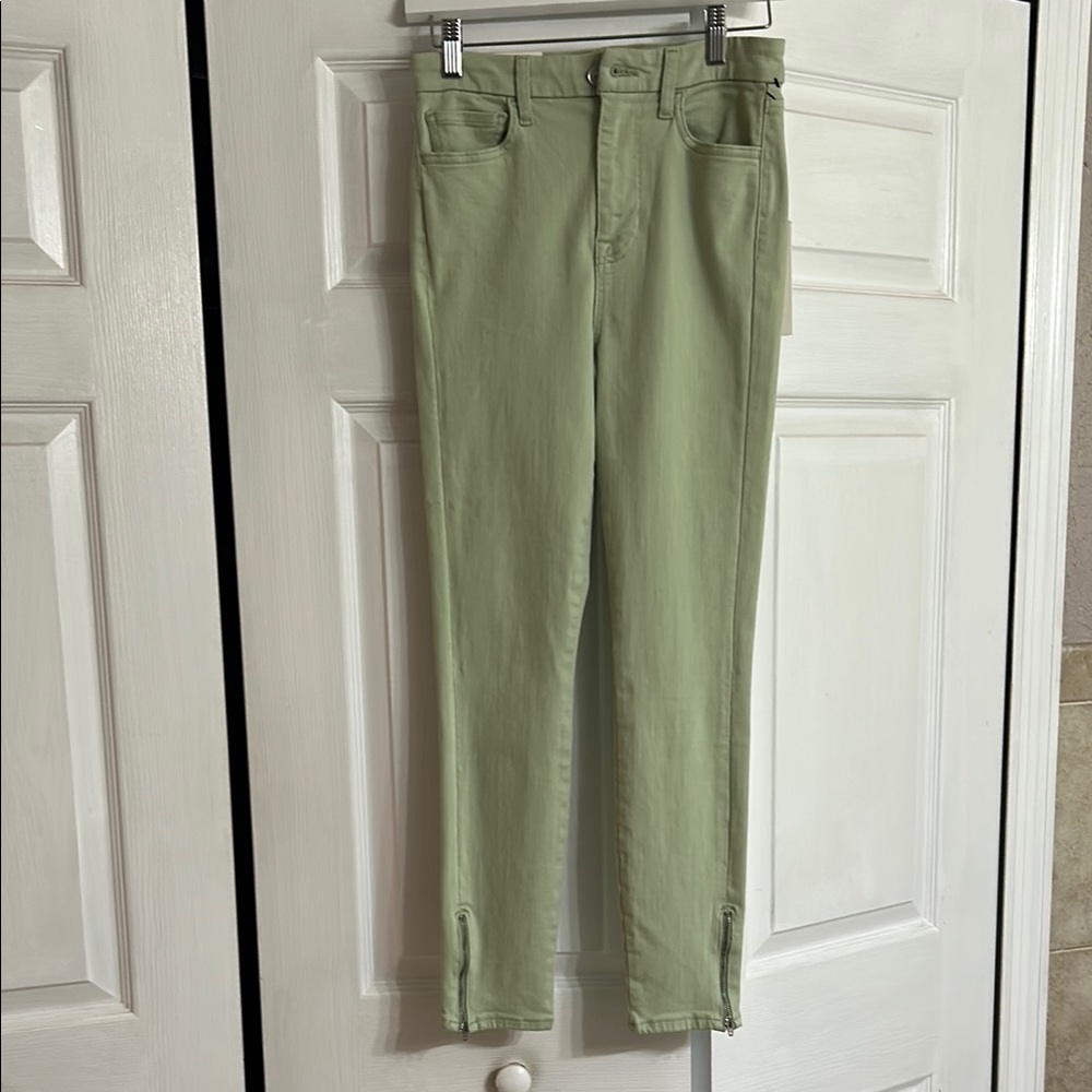 NWT 7 For All Mankind Light Green Skinny Jeans